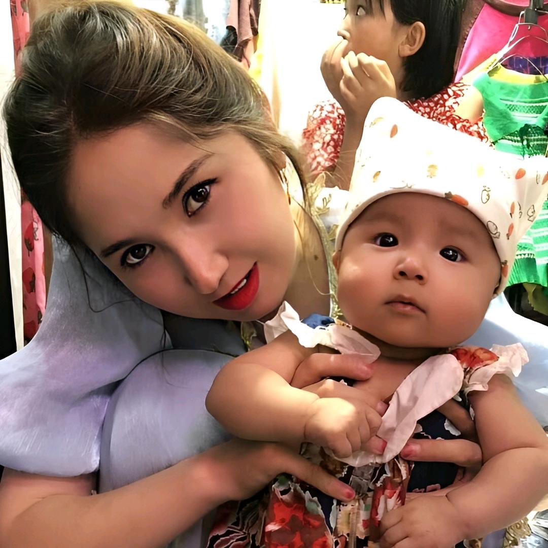 爱念服装销售店