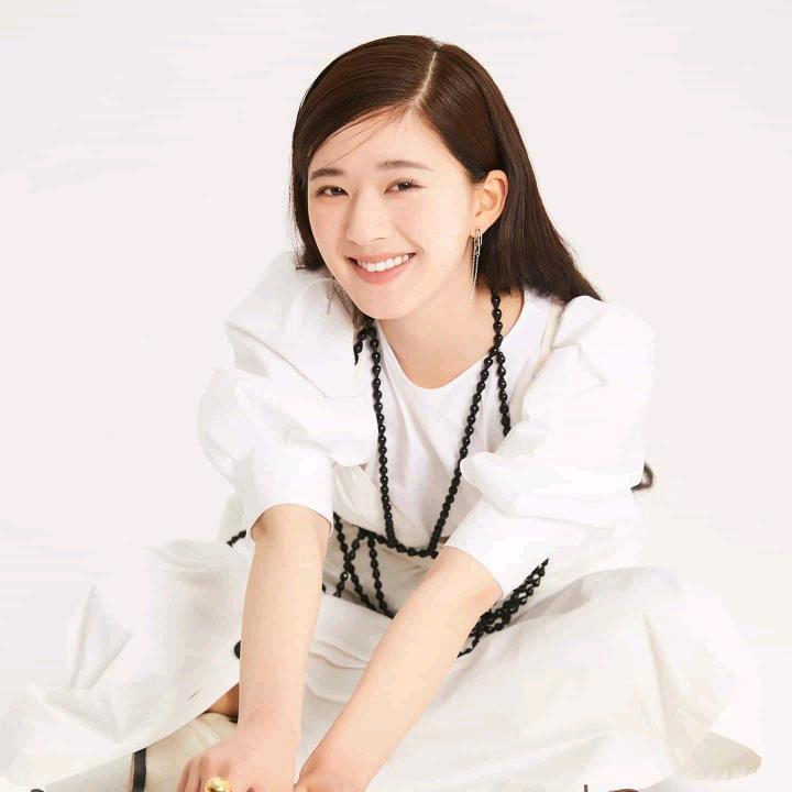 温柔姐🎤（十二点半开播）