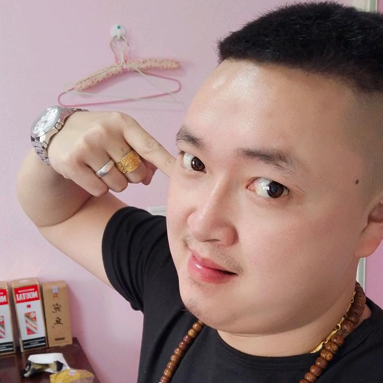 《贵州》扫地僧