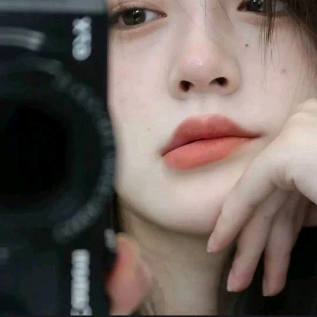 ~