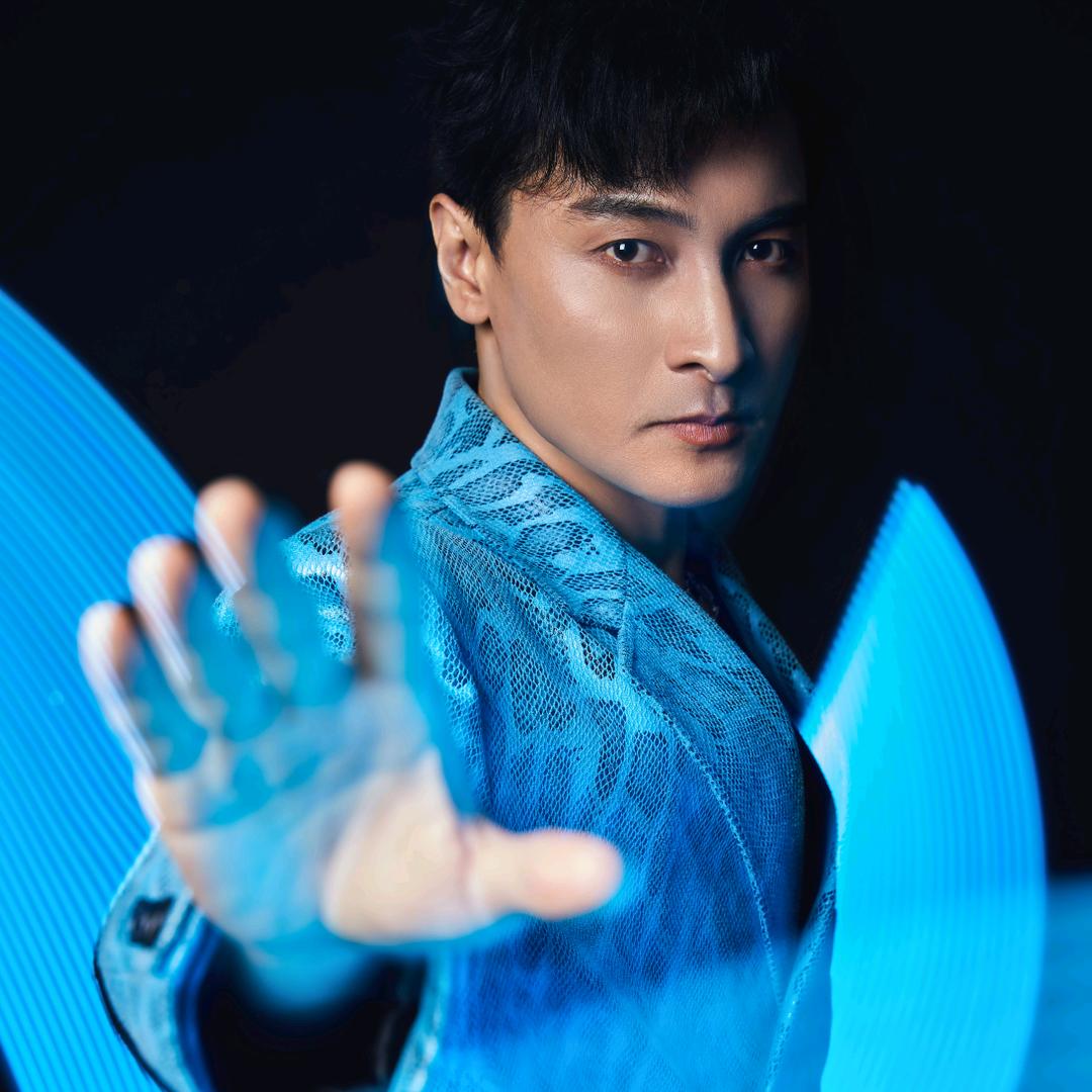 贺刚