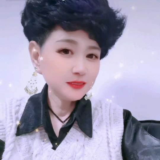 江家有个开心果