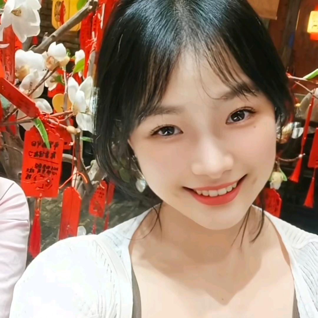 美华（客家妹）