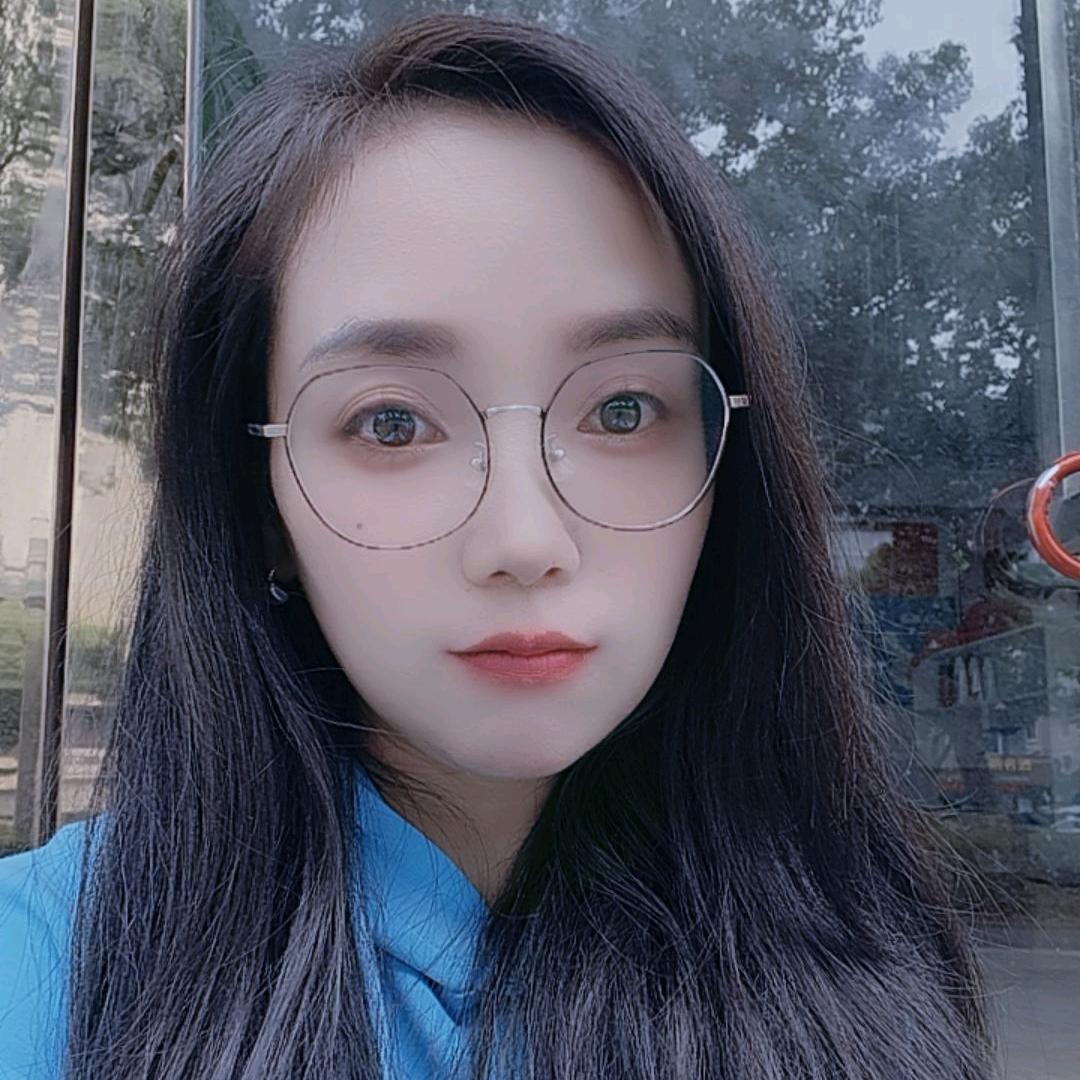 小小张♑️（加倍努力）