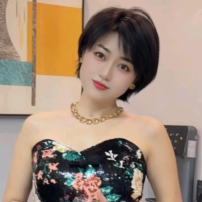 蓝溪儿