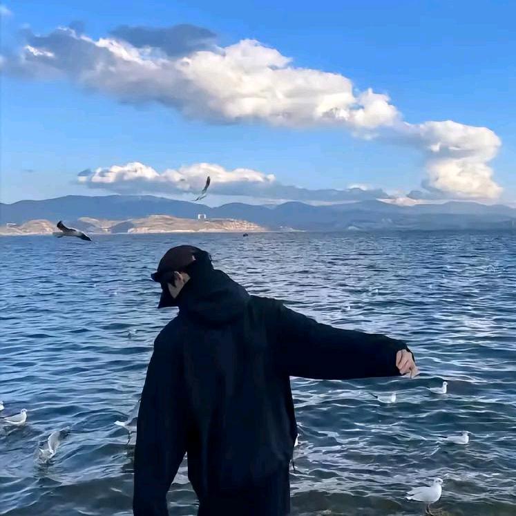 張✌