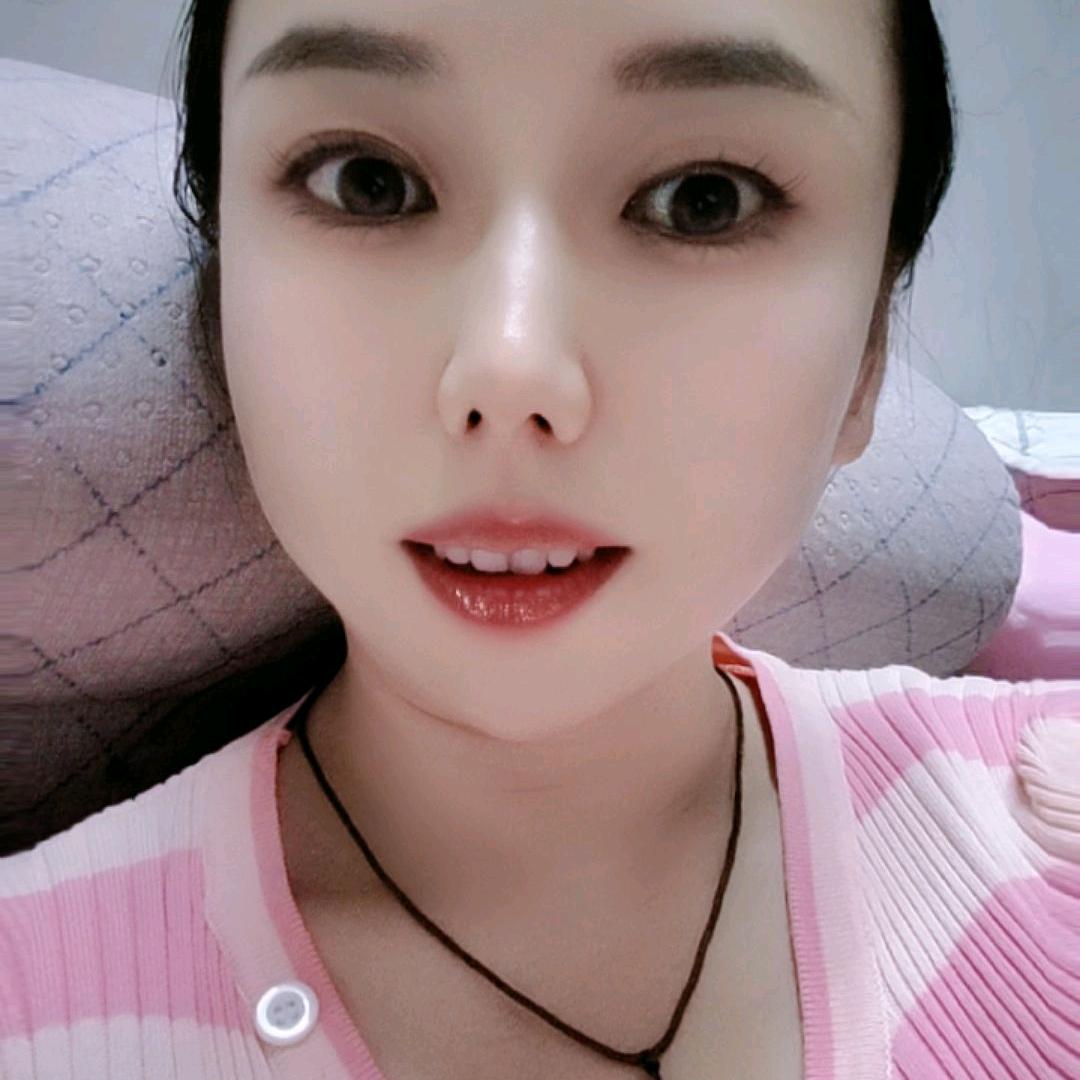 六月