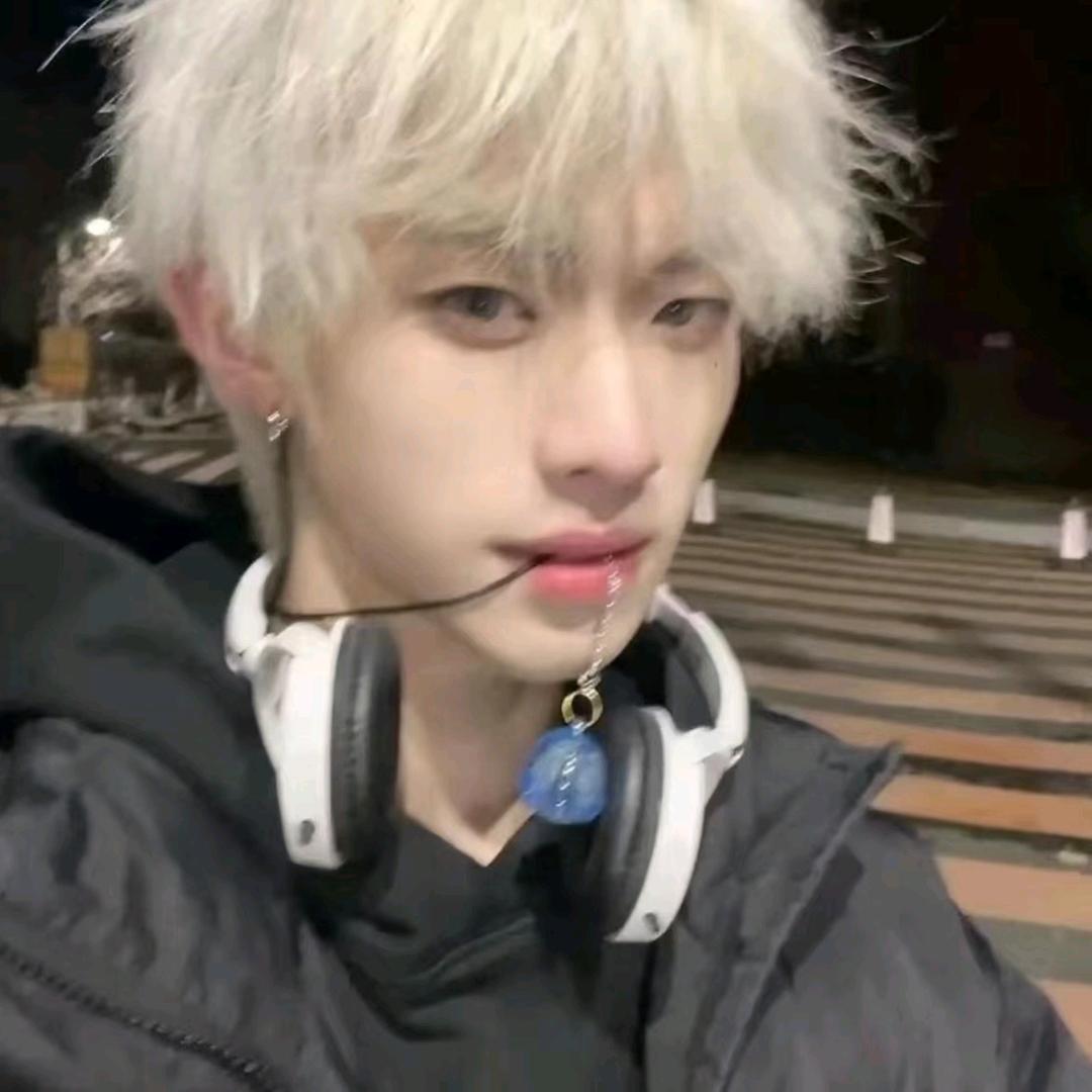 小志♛