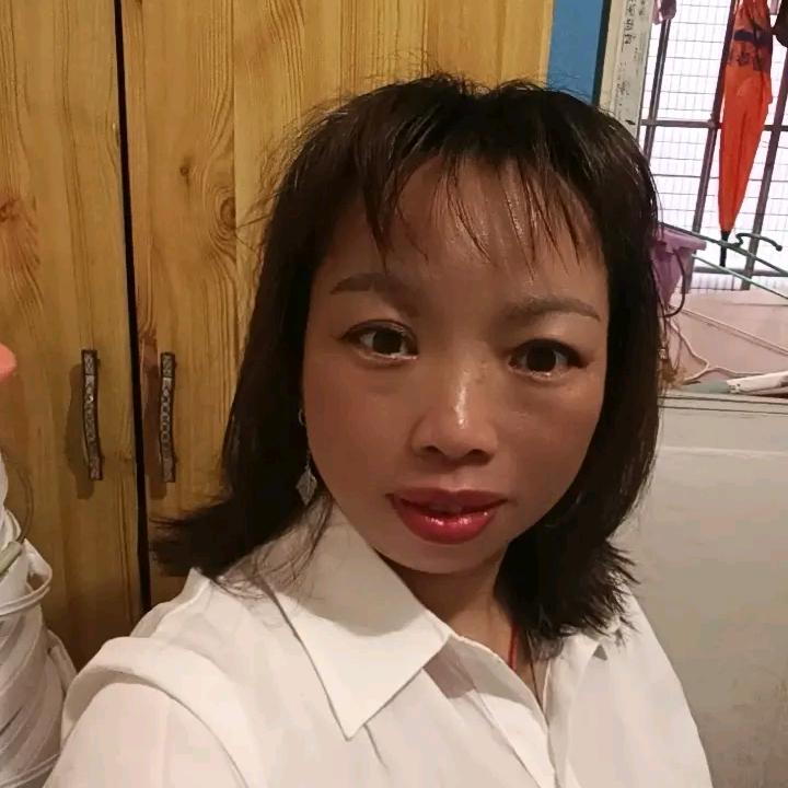 哈喽:我是疯妹儿