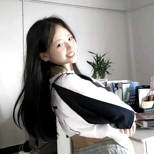 思思