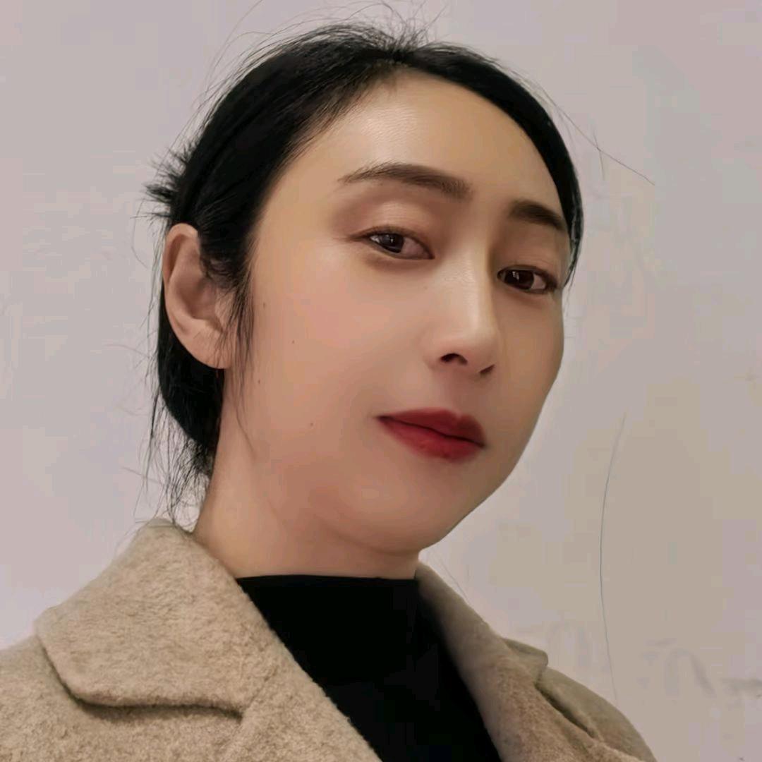 朝霞☁80后丫头☁🍃