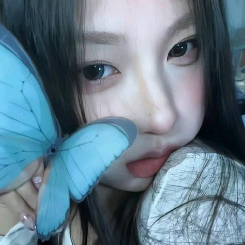 @小妍