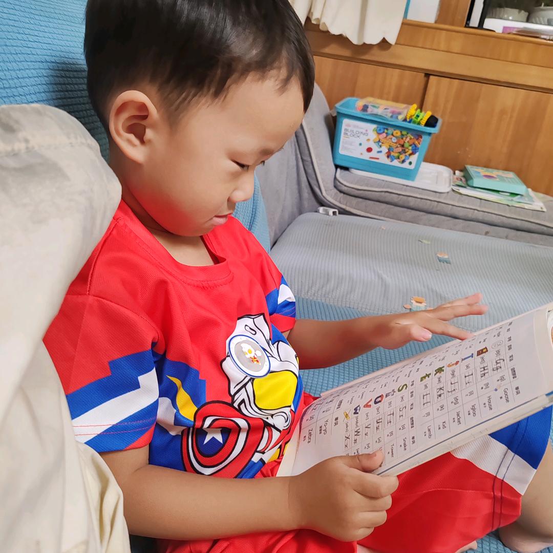 小新萌比
