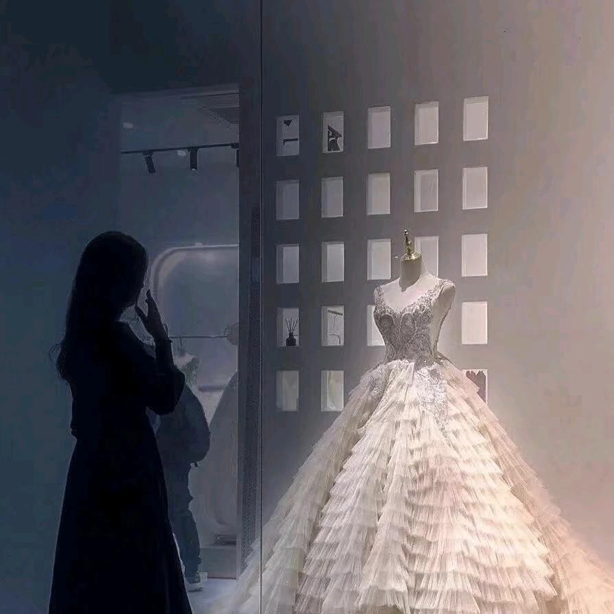 阳城好柿礼服馆