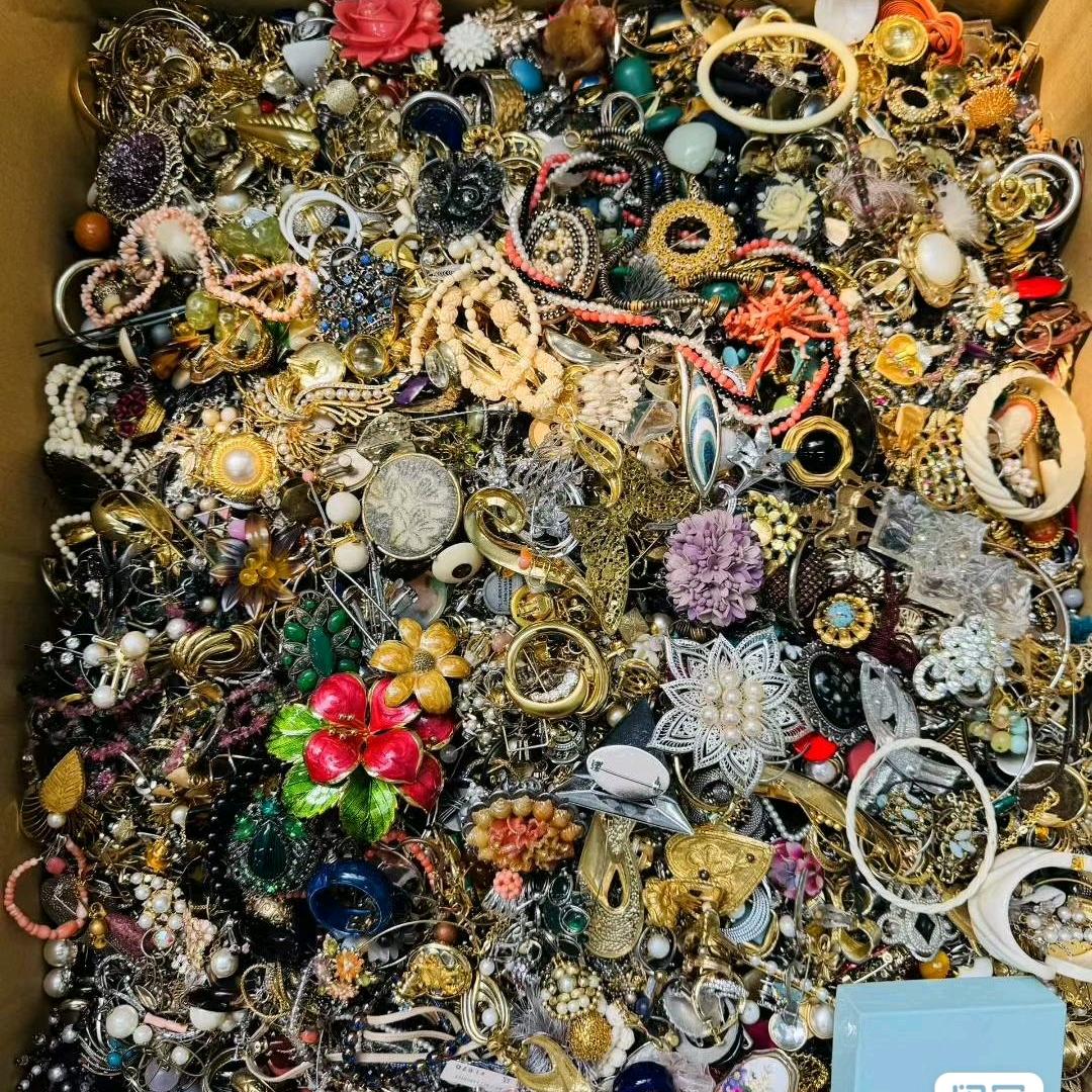 晶鑫名品严选小铺