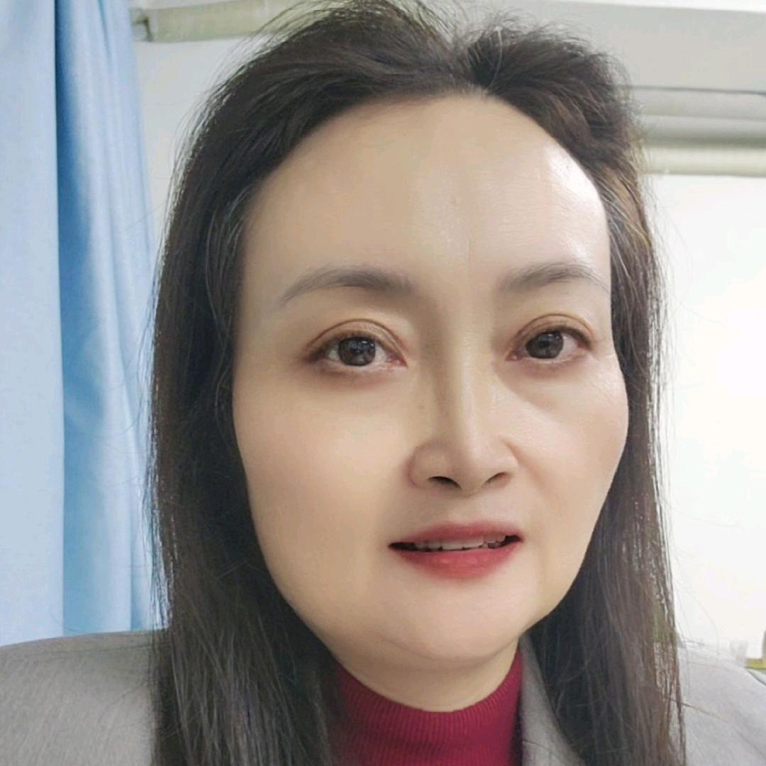 澳门俏姑娘说家具