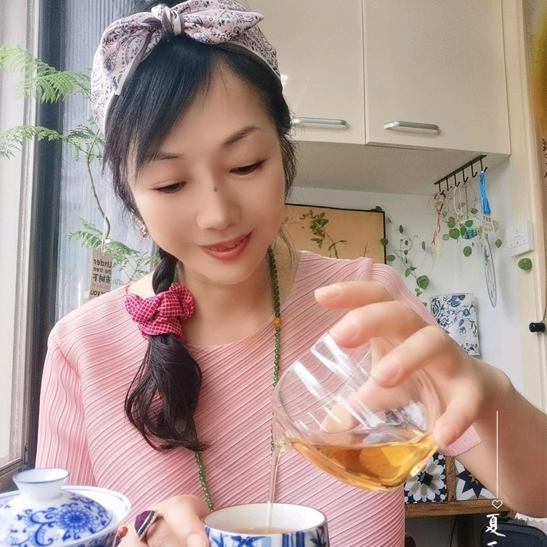 🌿☕️在魔都的画荷