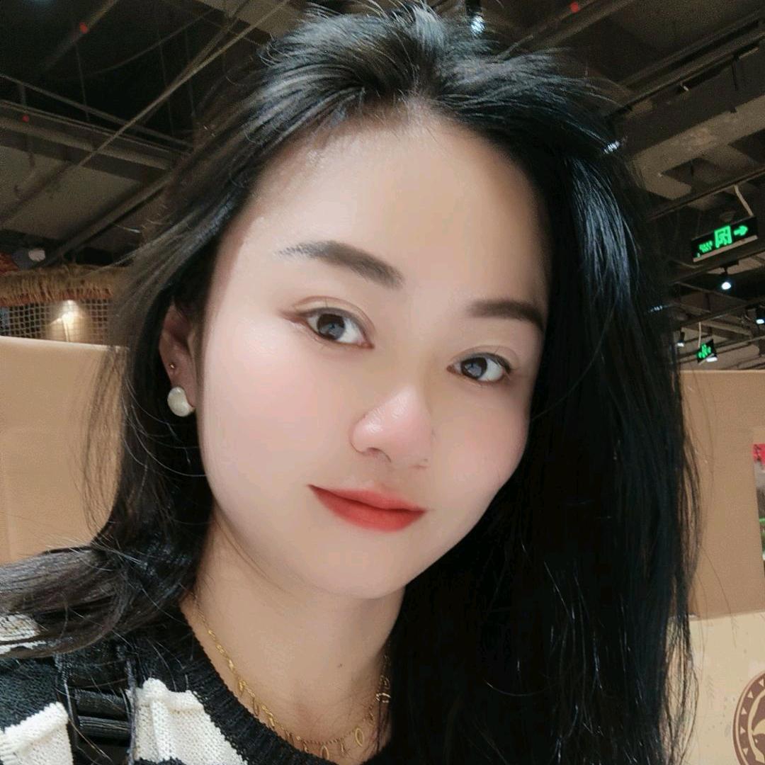 鹤龙湖🤗琴妹子