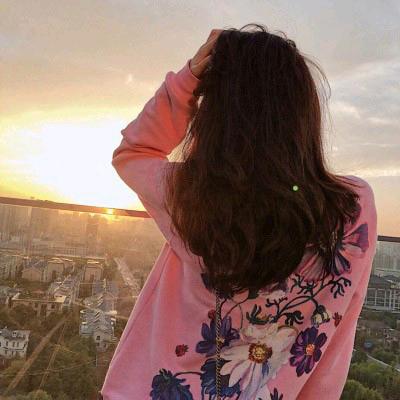 爱分享的月亮姐姐