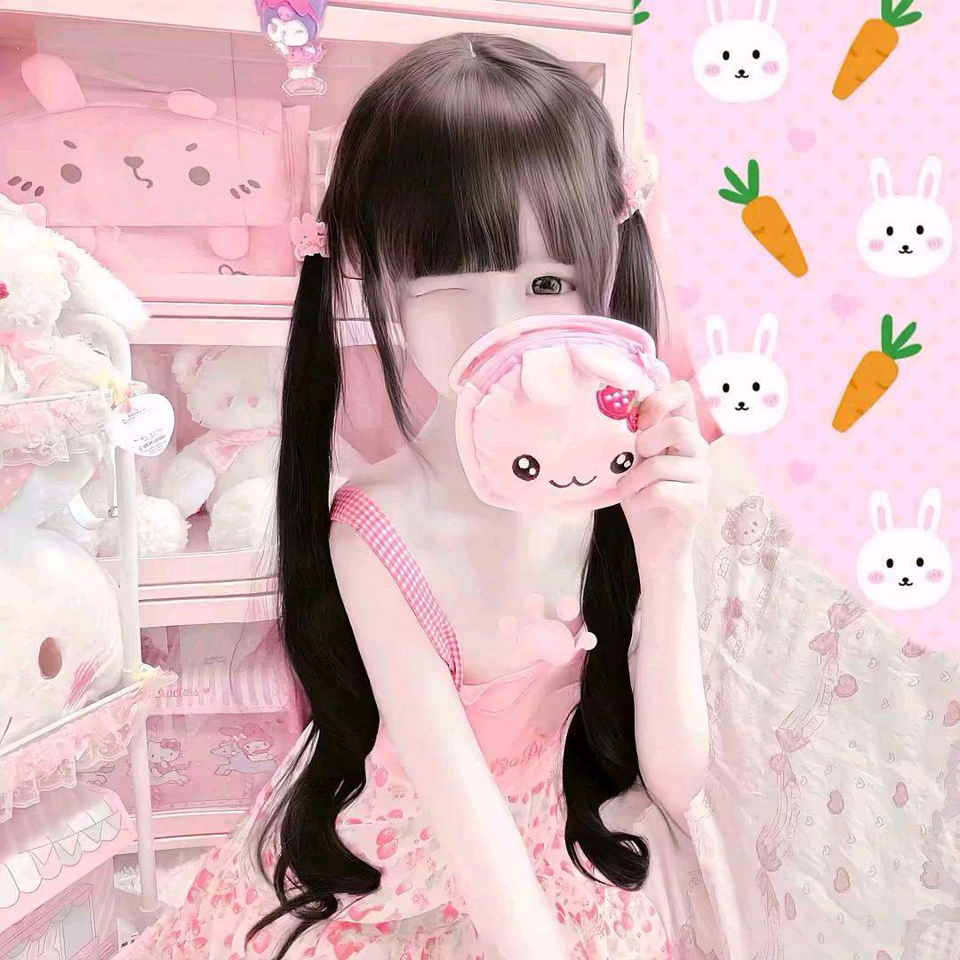 小婷ᖰ˃̶ ꇴ ˂̶ᖳ