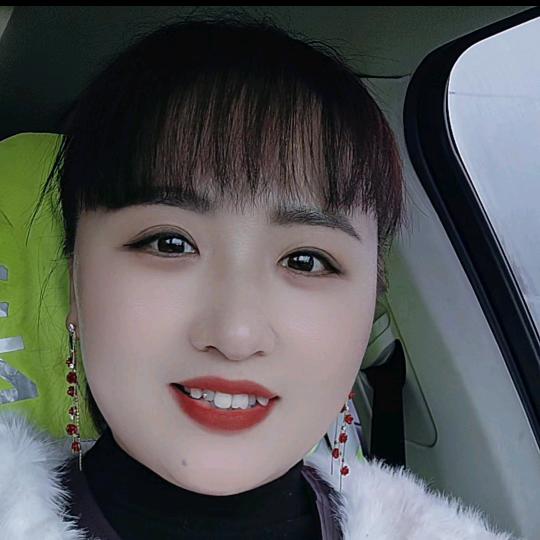 三妮慧慧