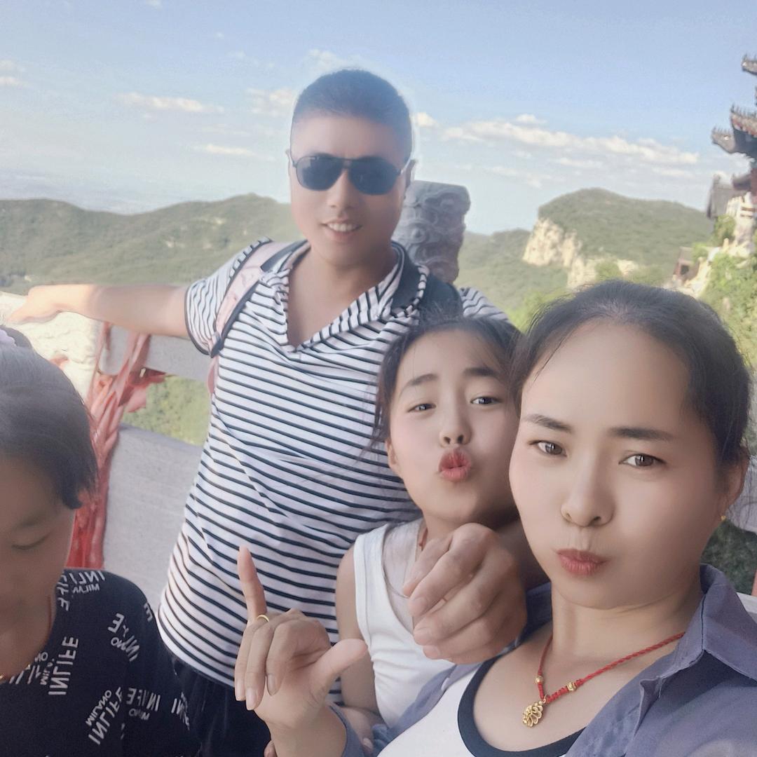 赵家两千金