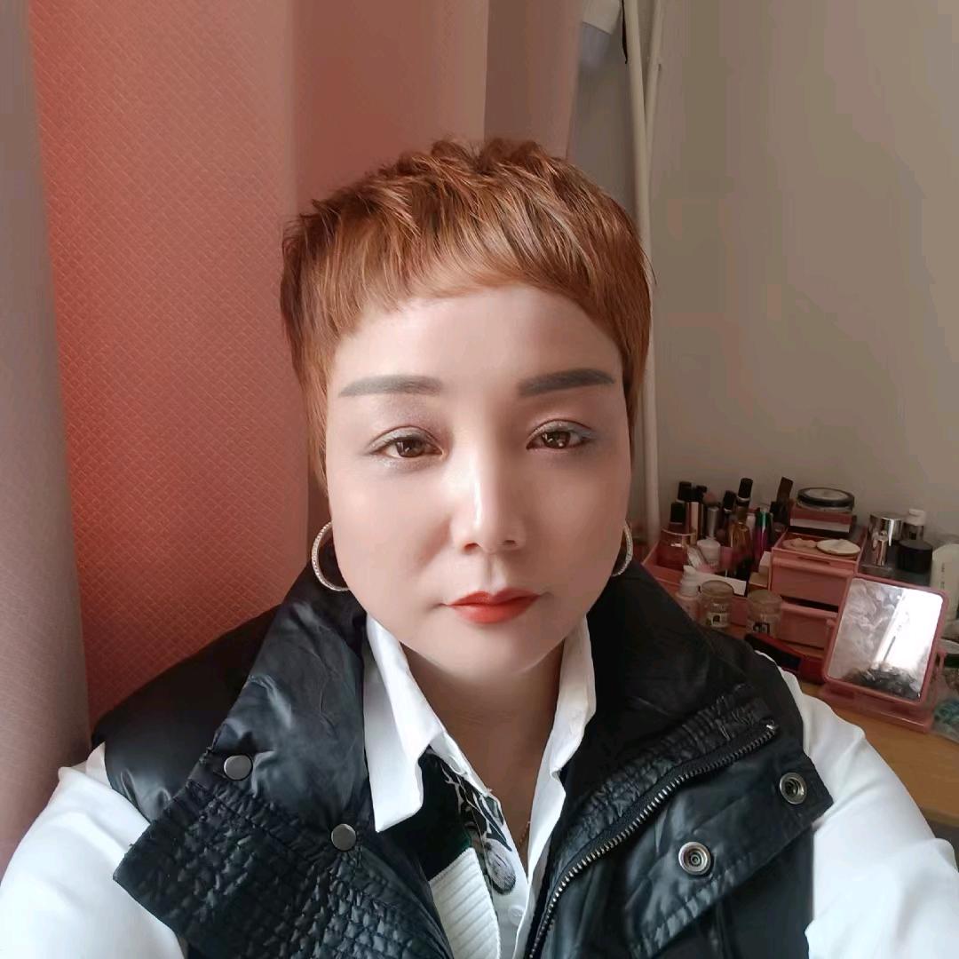 彩霞首播18.20🎤