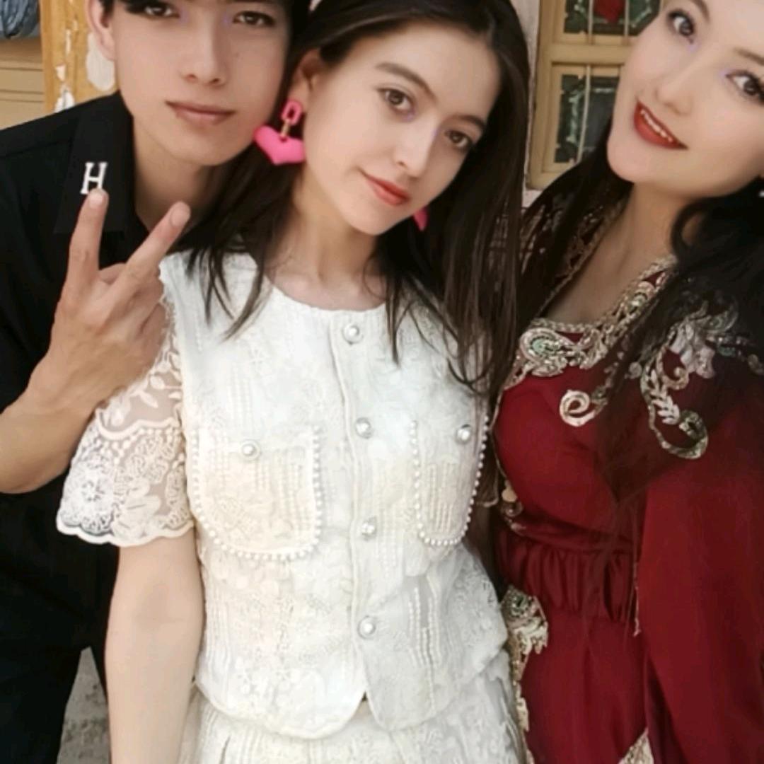 永远爱你艾力斯