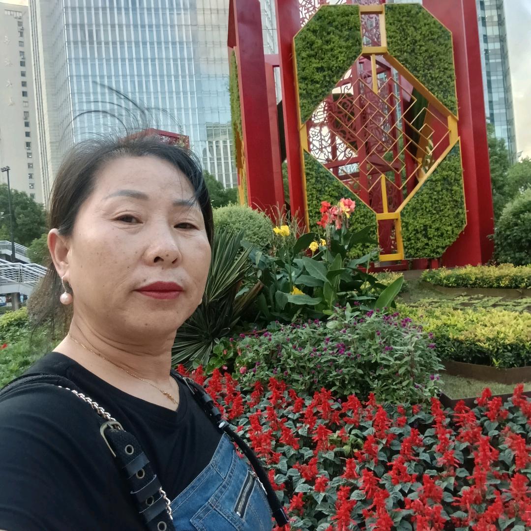 洪英