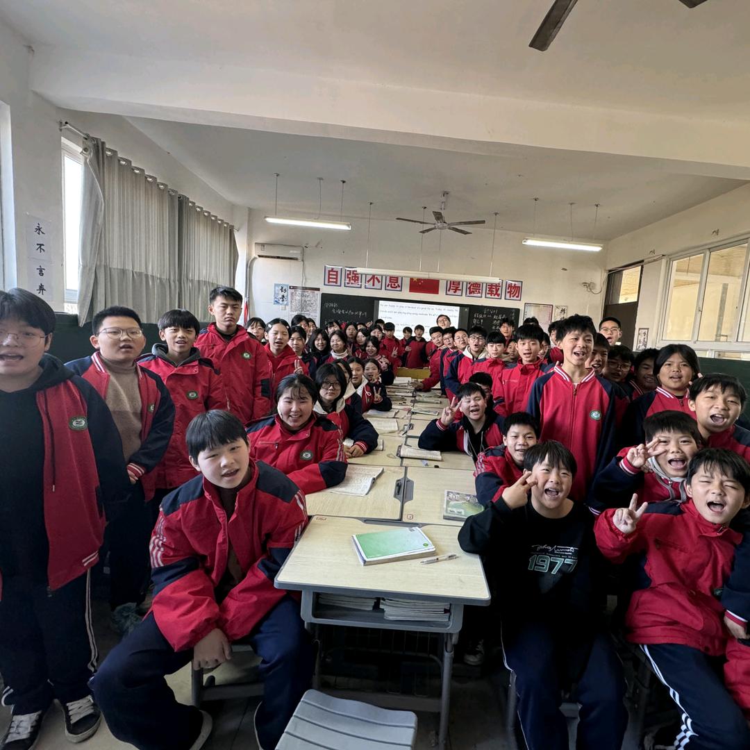 正在奋斗的小杨