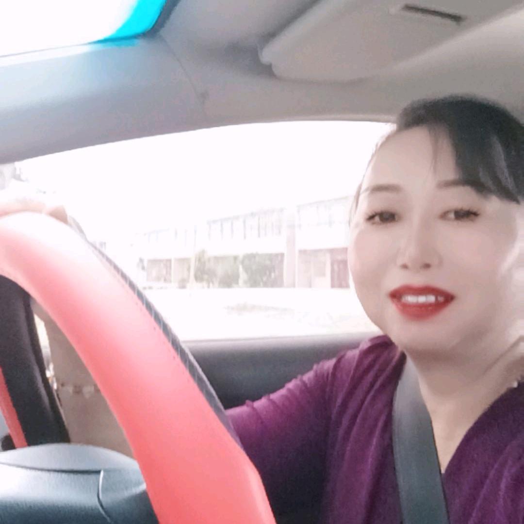 风雨彩虹