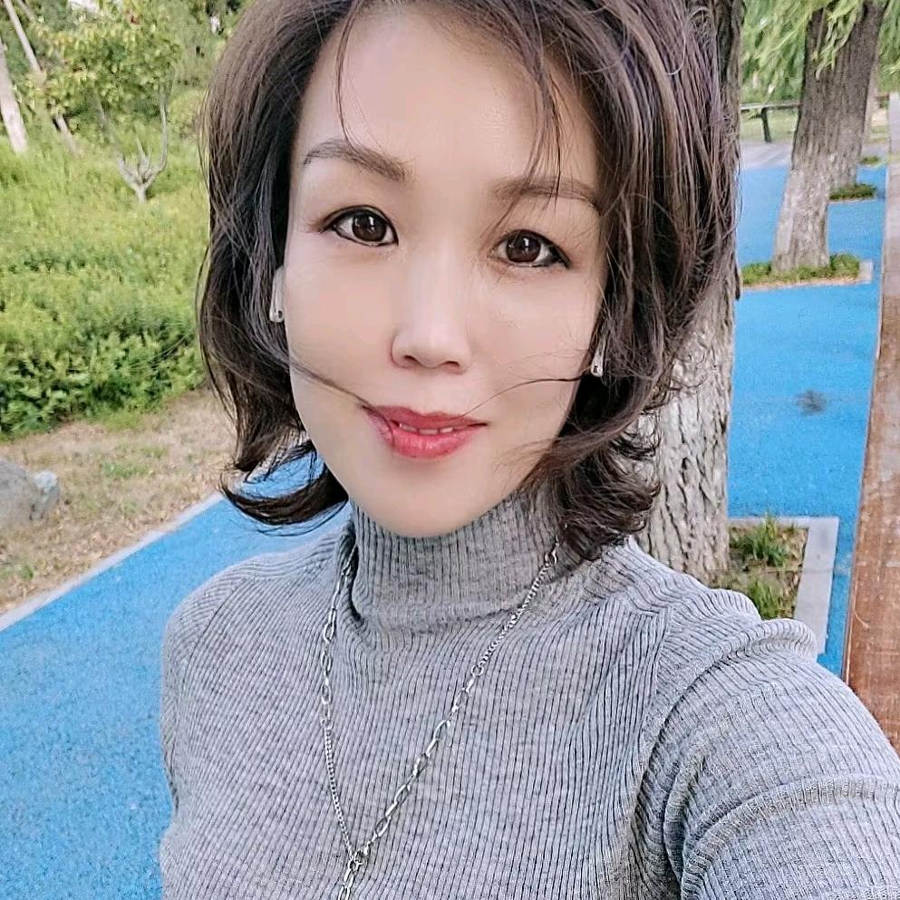 芳芳姐（早上9:20首播）