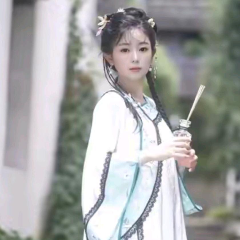云小云