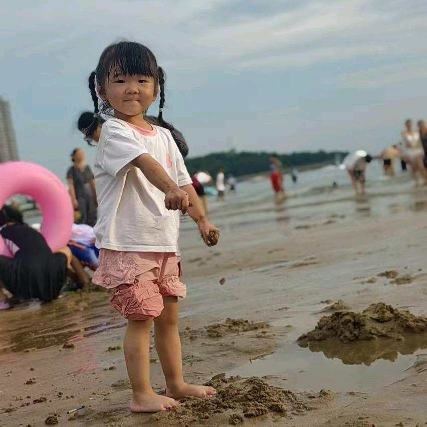 小糯米很粘人