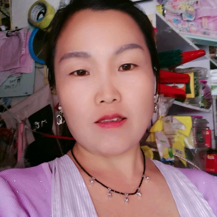 雄伟卖铺