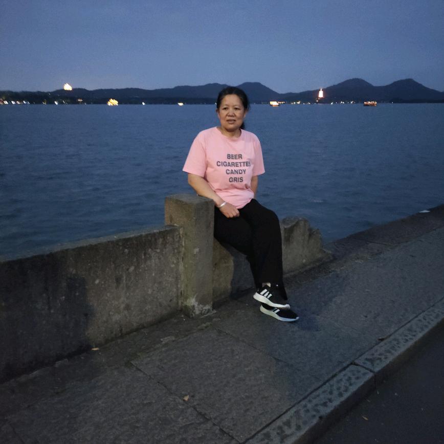 杨姐