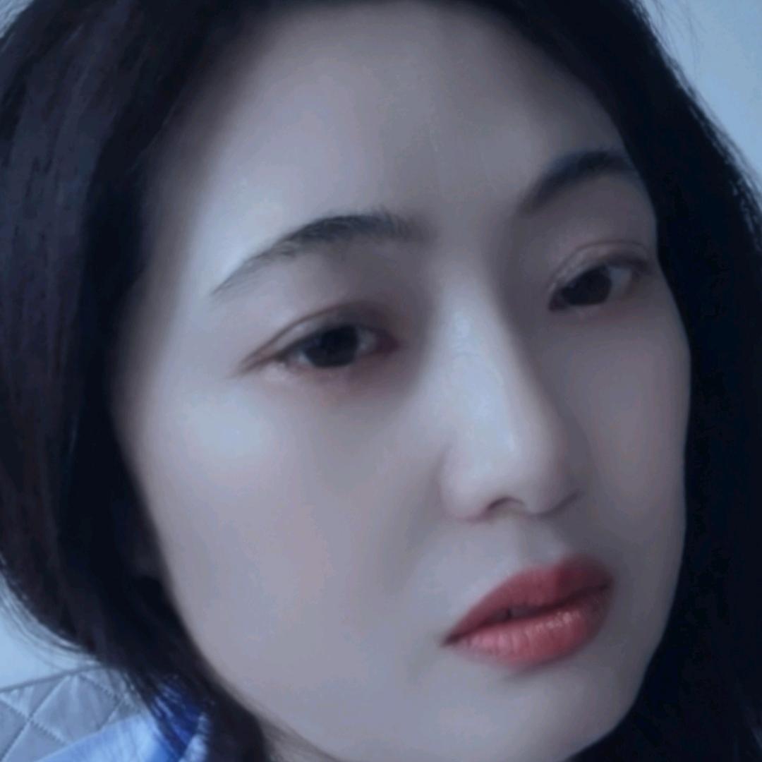 刘丽修。