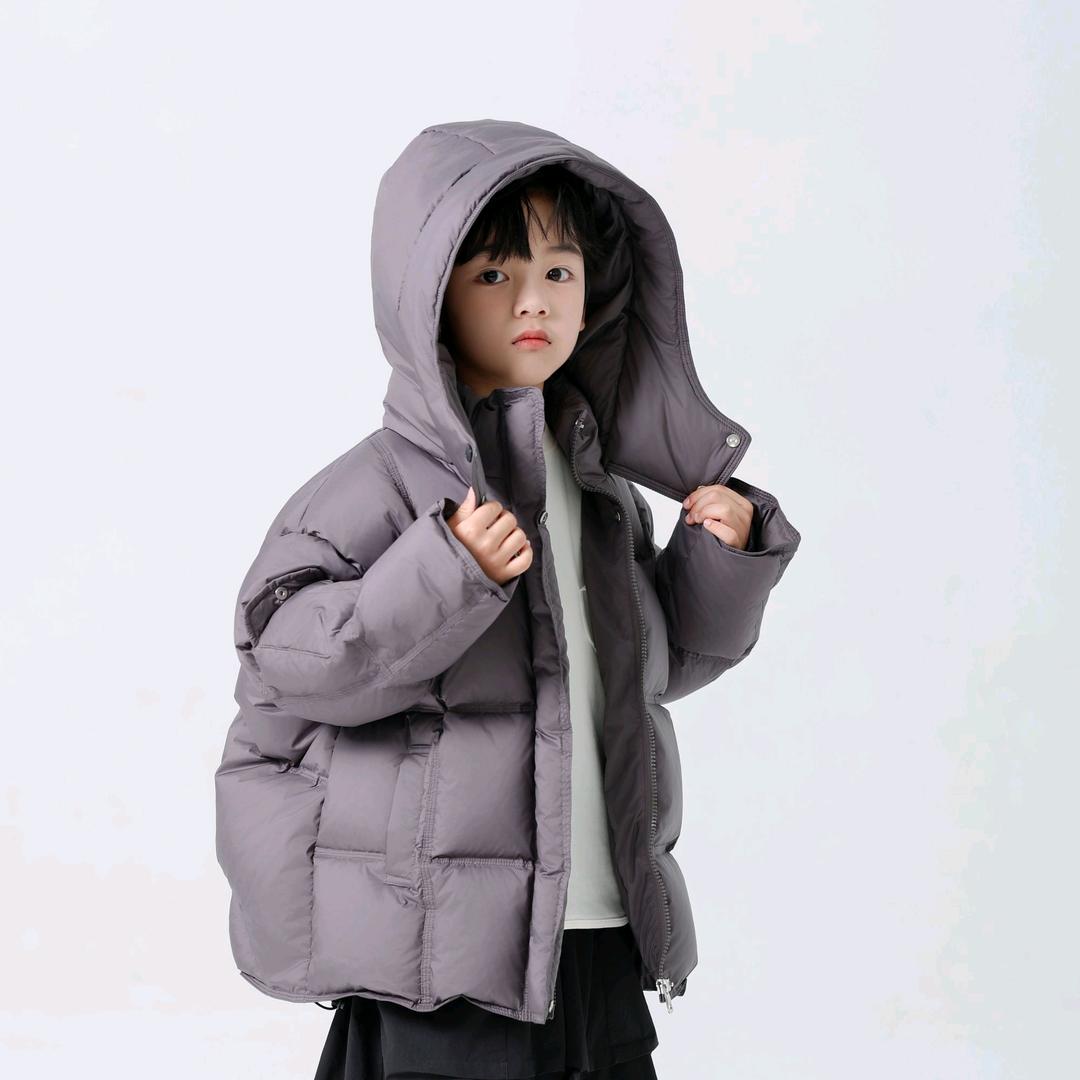 颗粒龙童装工厂店