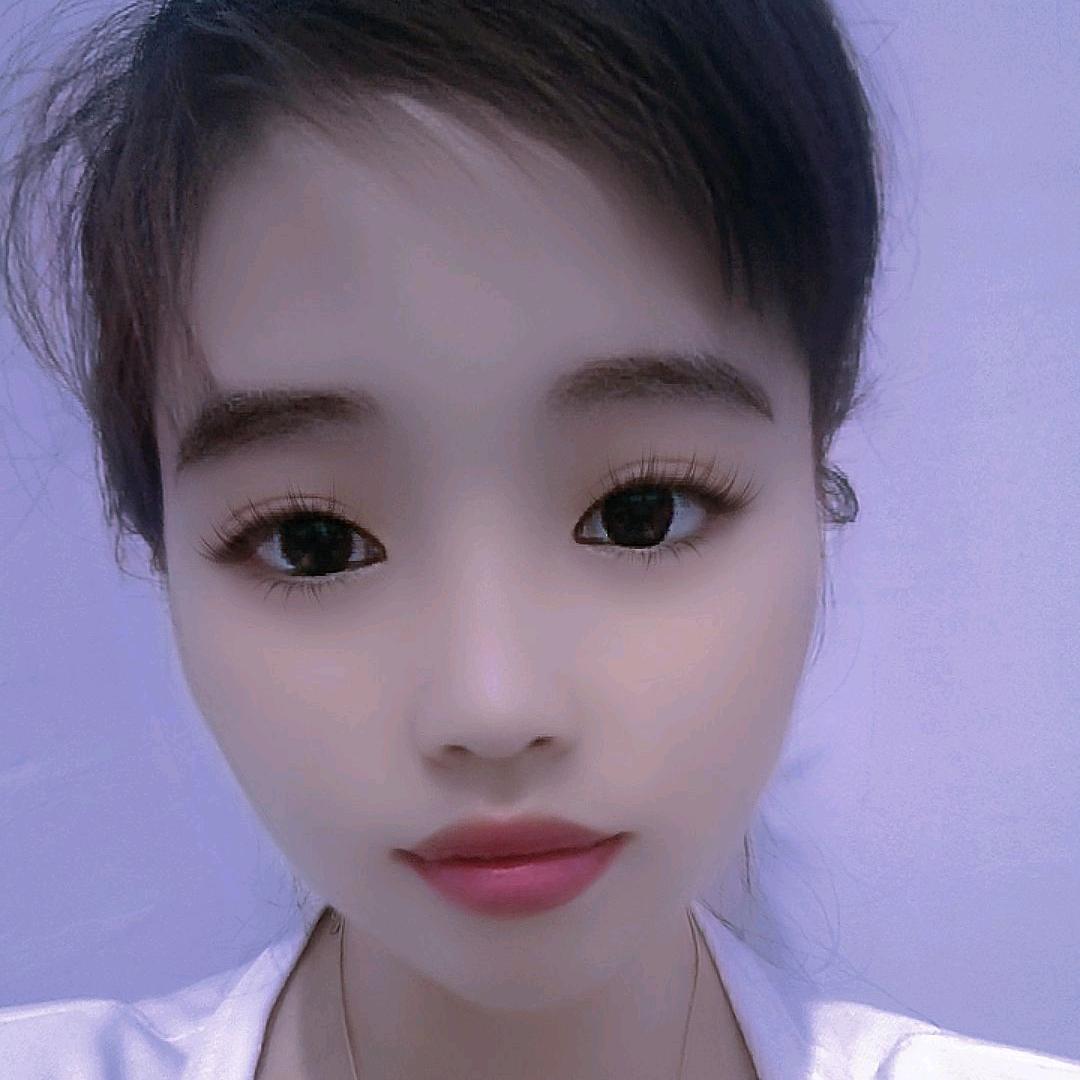 水中月