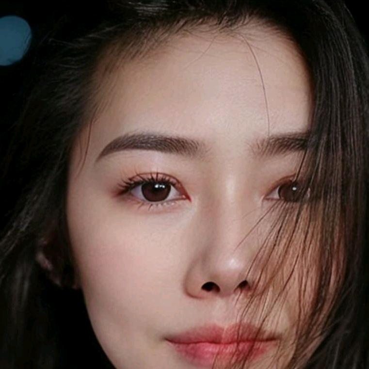 孤苦伶仃的一个人