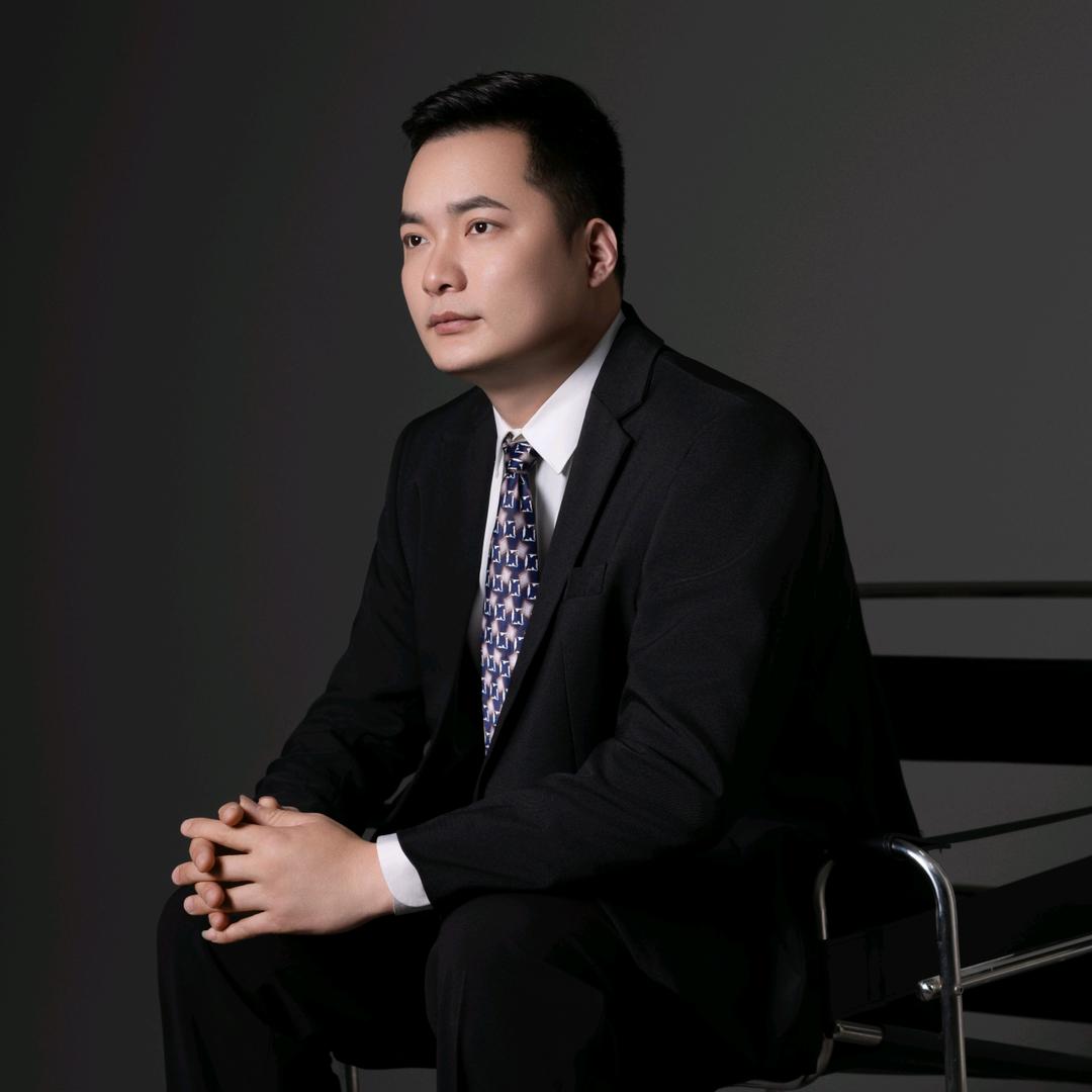 王主任.
