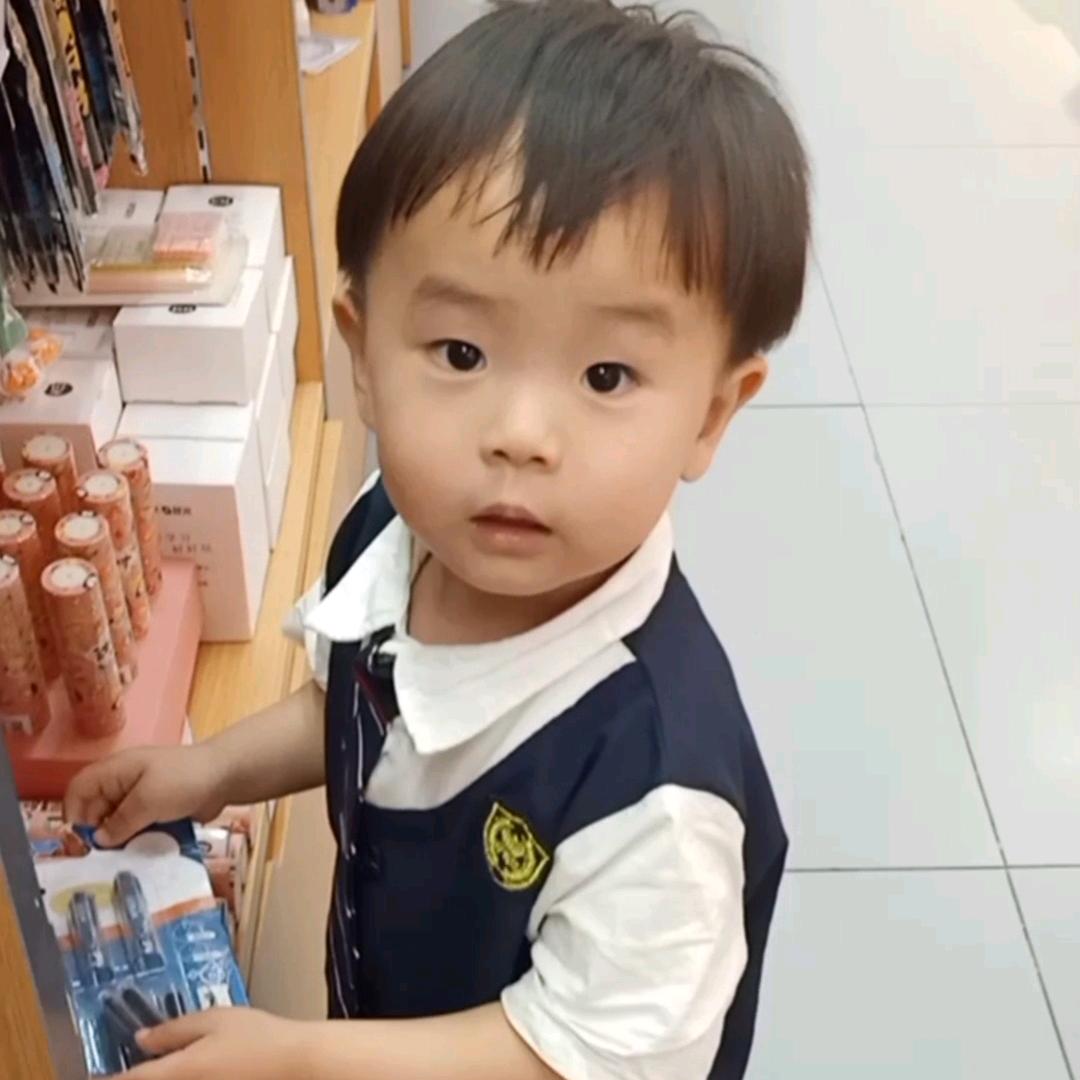 宇辰麻麻