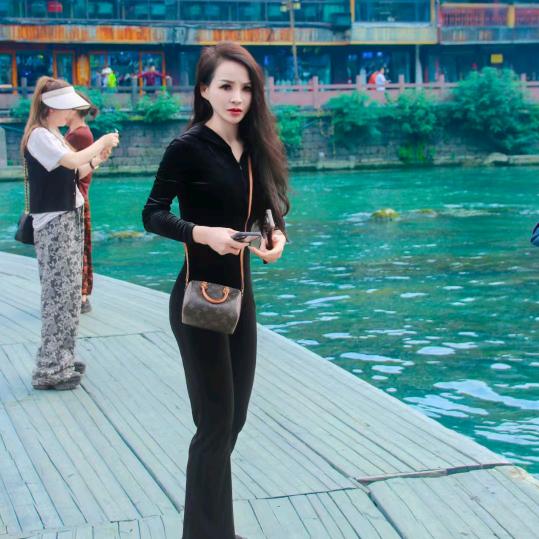 新人互关互粉助力涨粉丝一千万直播间