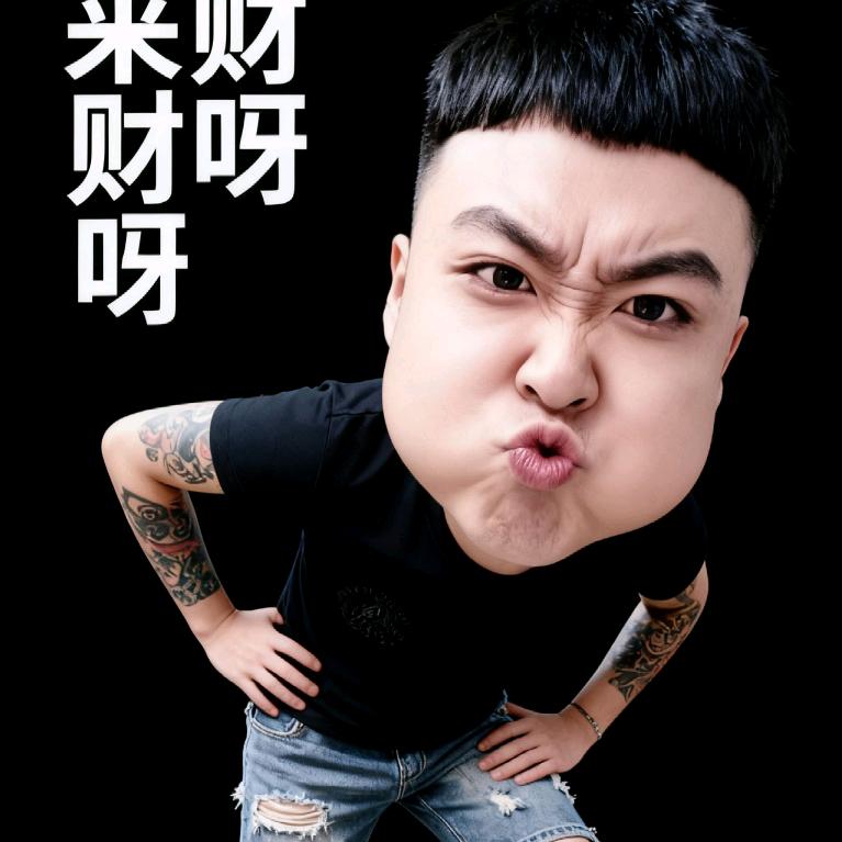 幸福男小孩😘