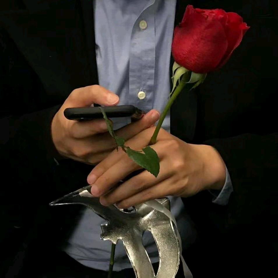 小艾