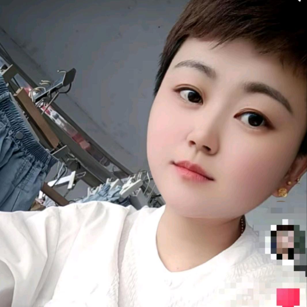 吴芳童品