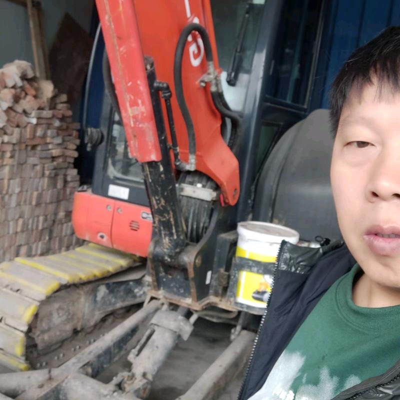 挖机那些事