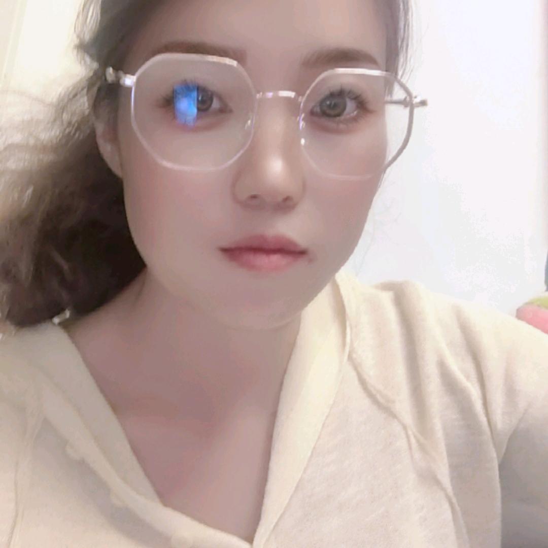 我伪装的很简单