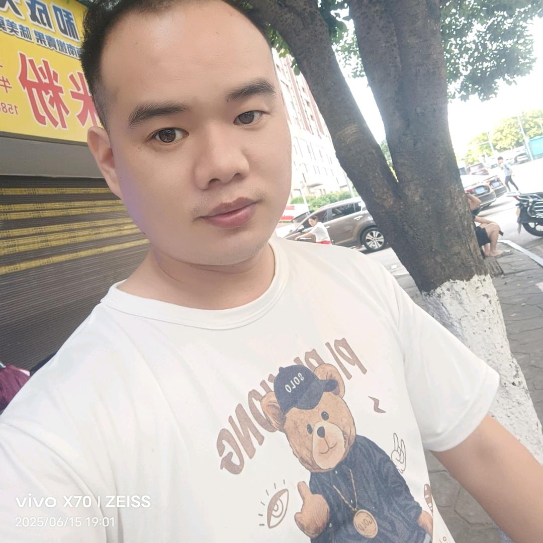 魏富华