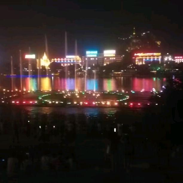 影橘
